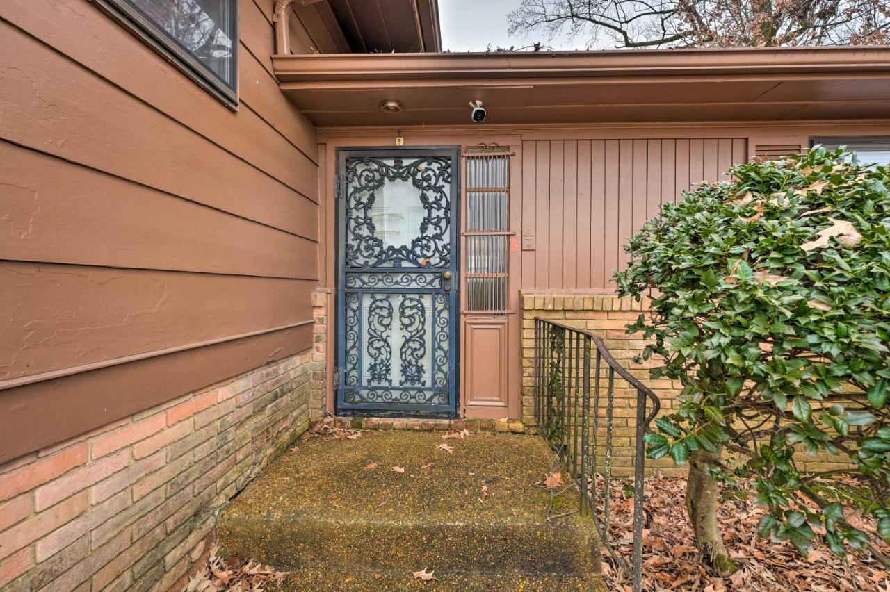 Memphis Vacation Rental - Half Mi To Graceland المظهر الخارجي الصورة